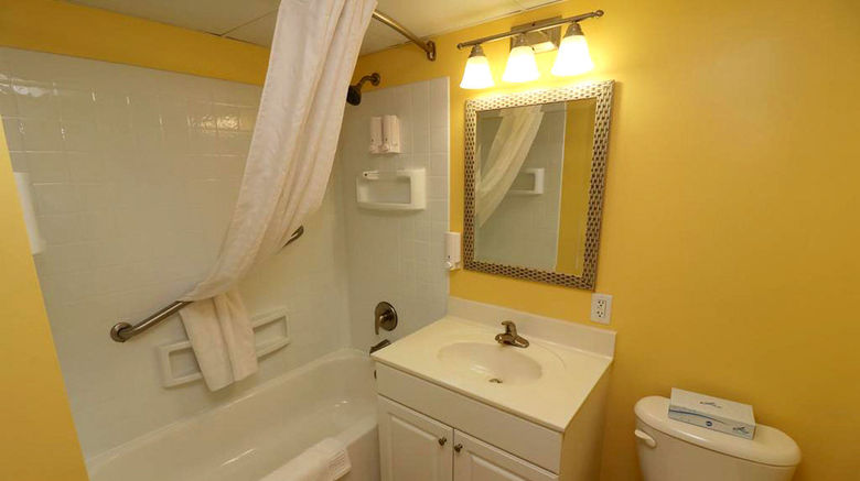 <b>Ocean Key Resort Room</b>. Images powered by <a href="https://www.leonardoworldwide.com/" title="Leonardo Worldwide" target="_blank">Leonardo</a>.