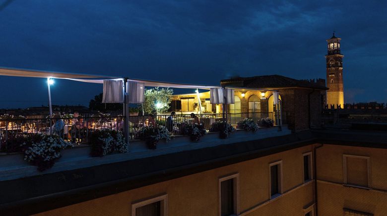 <b>Due Torri Hotel Restaurant</b>. Images powered by <a href="https://www.leonardoworldwide.com/" title="Leonardo Worldwide" target="_blank">Leonardo</a>.