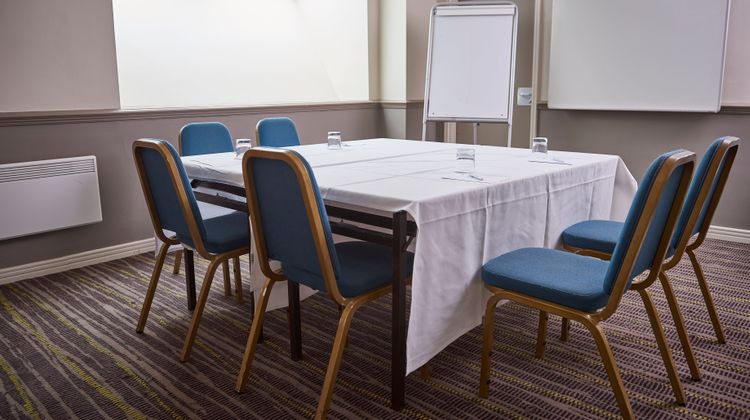 Holiday Inn Northampton West M1, J16 Meeting