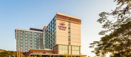 Crowne Plaza Vientiane Exterior