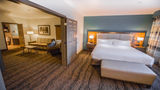 Holiday Inn Express & Suites Paso Robles Suite