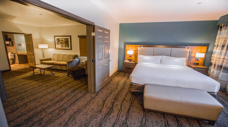 <b>Holiday Inn Express & Suites Paso Robles Suite</b>. Images powered by <a href="https://www.leonardoworldwide.com/" title="Leonardo Worldwide" target="_blank">Leonardo</a>.