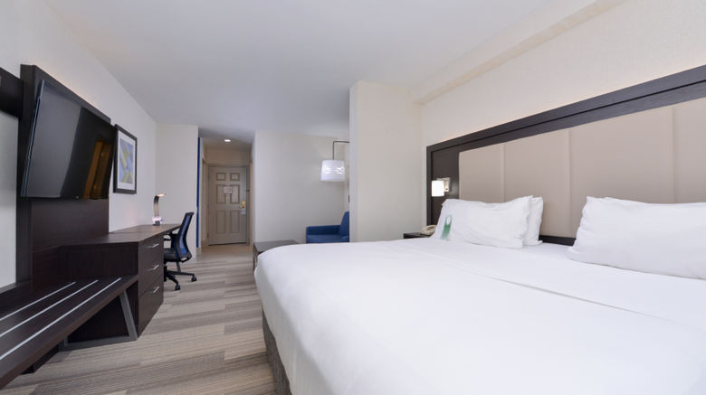 <b>Holiday Inn Express Room</b>. Images powered by <a href="https://www.leonardoworldwide.com/" title="Leonardo Worldwide" target="_blank">Leonardo</a>.