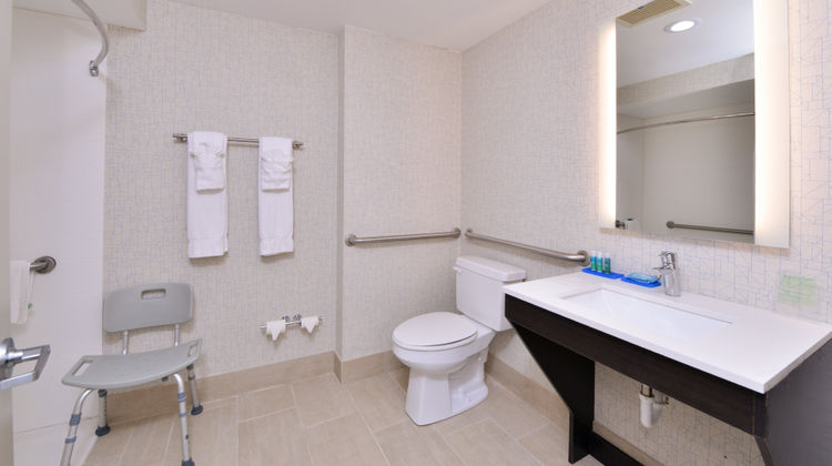 Holiday Inn Express Room