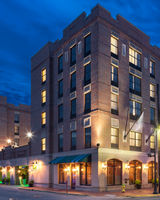 Holiday Inn Savannah Historic District