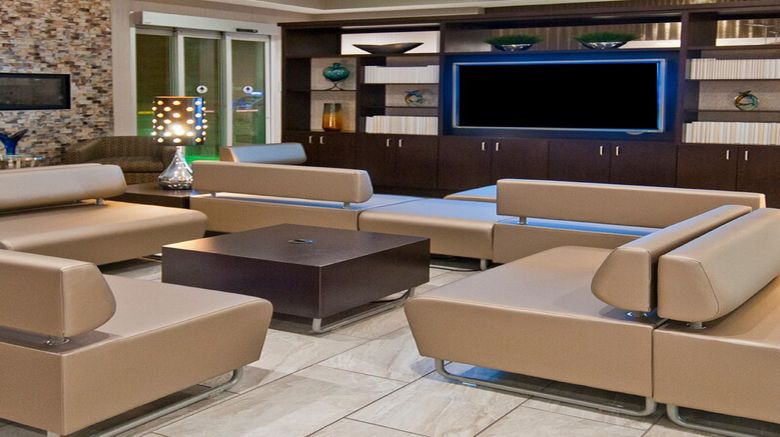 <b>Holiday Inn Austin Airport Lobby</b>. Images powered by <a href="https://www.leonardoworldwide.com/" title="Leonardo Worldwide" target="_blank">Leonardo</a>.