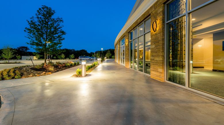 <b>Holiday Inn Austin Airport Exterior</b>. Images powered by <a href="https://www.leonardoworldwide.com/" title="Leonardo Worldwide" target="_blank">Leonardo</a>.