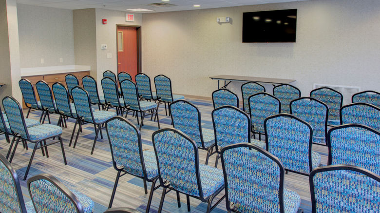 <b>Holiday Inn Express and Suites Meeting</b>. Images powered by <a href="https://www.leonardoworldwide.com/" title="Leonardo Worldwide" target="_blank">Leonardo</a>.