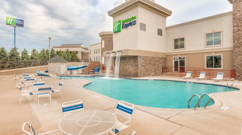 Holiday Inn Express piscine