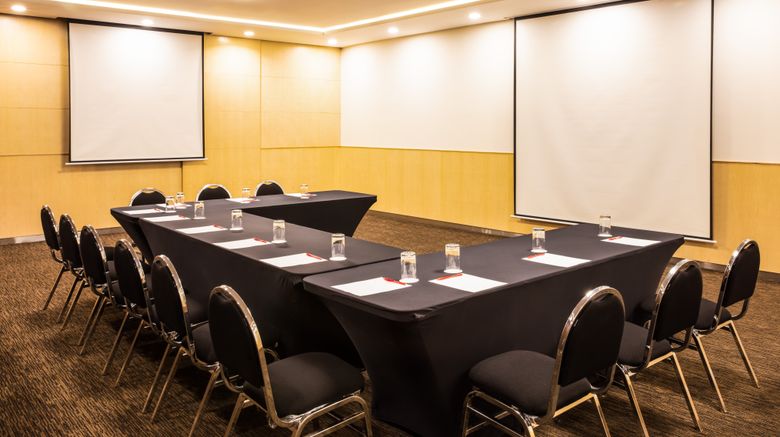 <b>Fiesta Inn San Luis Potosi Glorieta Meeting</b>. Images powered by <a href="https://www.leonardoworldwide.com/" title="Leonardo Worldwide" target="_blank">Leonardo</a>.