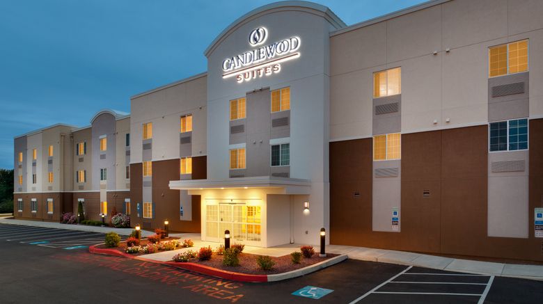 <b>Candlewood Suites Exterior</b>. Images powered by <a href="https://www.leonardoworldwide.com/" title="Leonardo Worldwide" target="_blank">Leonardo</a>.