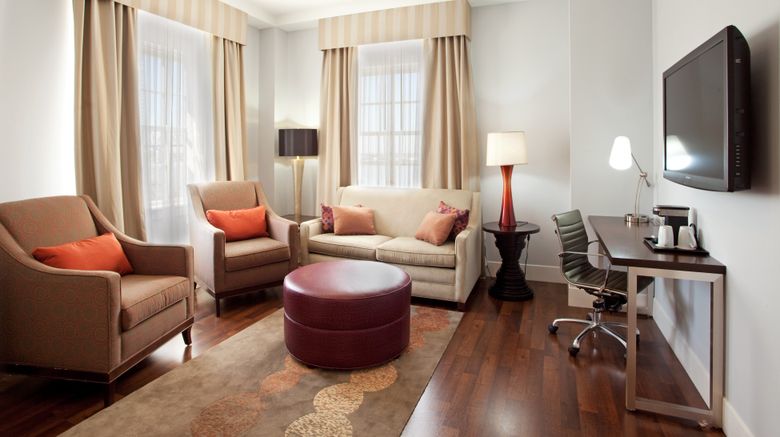 <b>Hotel Indigo Baton Rouge Dtwn Riverfront Suite</b>. Images powered by <a href="https://www.leonardoworldwide.com/" title="Leonardo Worldwide" target="_blank">Leonardo</a>.