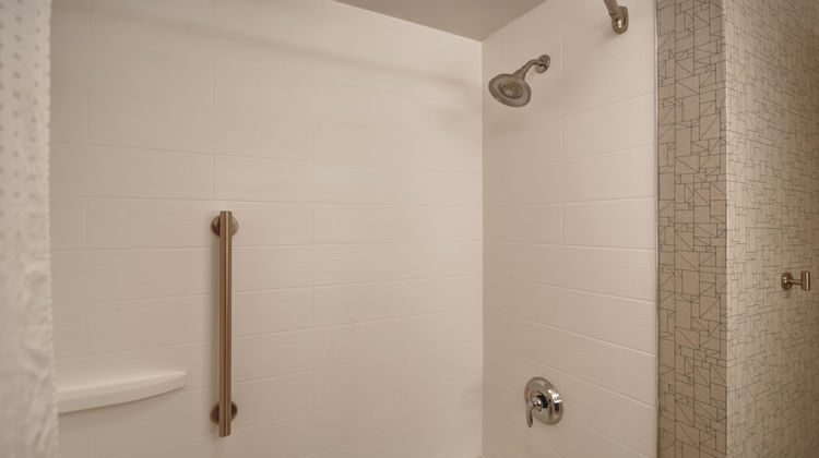Holiday Inn Express Hotel & Suites Room