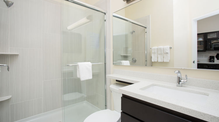 Candlewood Suites Longmont Room