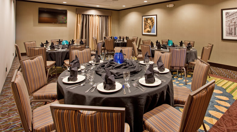 <b>Holiday Inn Express & Suites St. Joseph Meeting</b>. Images powered by <a href="https://www.leonardoworldwide.com/" title="Leonardo Worldwide" target="_blank">Leonardo</a>.