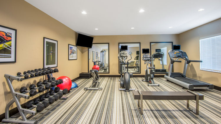 Candlewood Suites Columbia Hwy 63 & I-70 Health Club