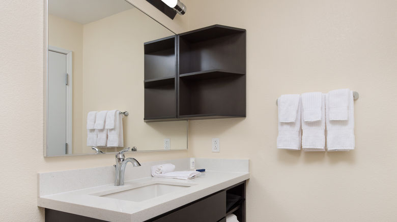 <b>Candlewood Suites Columbia Hwy 63 & I-70 Room</b>. Images powered by <a href="https://www.leonardoworldwide.com/" title="Leonardo Worldwide" target="_blank">Leonardo</a>.