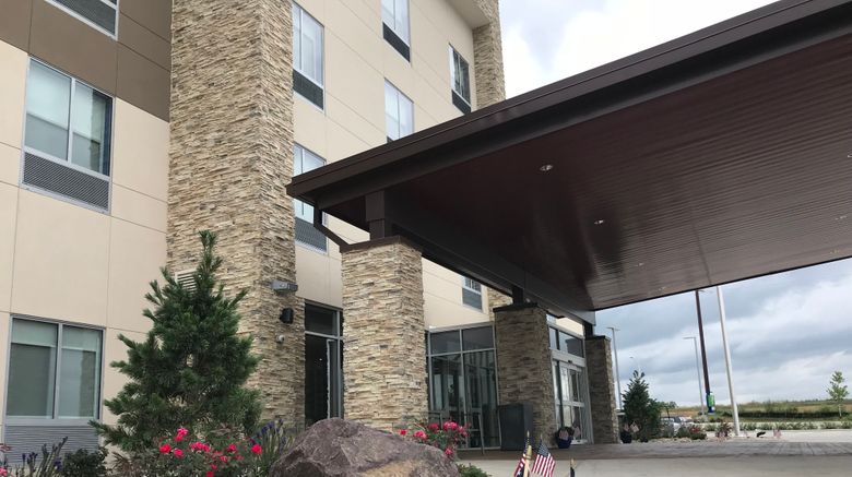 <b>Holiday Inn Express & Suites-Medical Ctr Exterior</b>. Images powered by <a href="https://www.leonardoworldwide.com/" title="Leonardo Worldwide" target="_blank">Leonardo</a>.