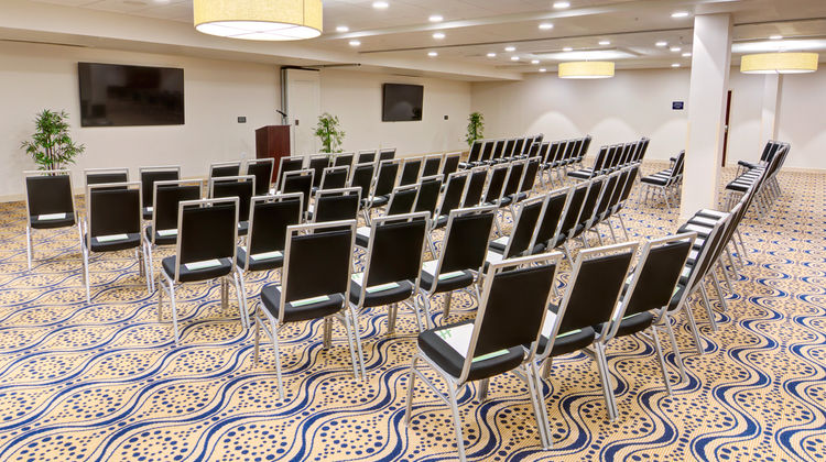 Holiday Inn University Center Meeting