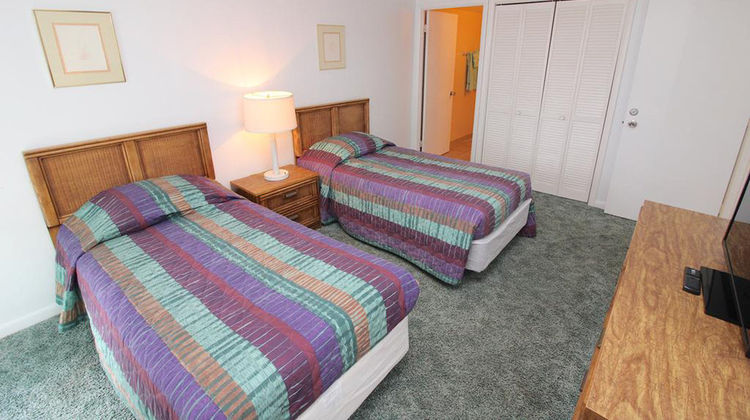 Bay Club Resort Room