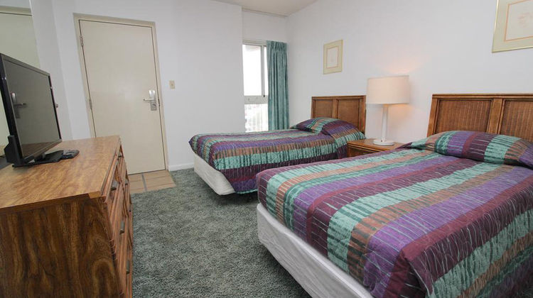 Bay Club Resort Room