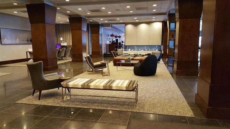 <b>Crowne Plaza Chicago West Loop Lobby</b>. Images powered by <a href="https://www.leonardoworldwide.com/" title="Leonardo Worldwide" target="_blank">Leonardo</a>.