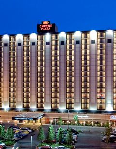Crowne Plaza Chicago West Loop