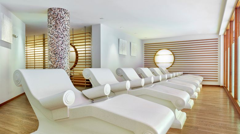 <b>InterContinental Berlin Spa</b>. Images powered by <a href=https://www.travelagewest.com/Hotels/Berlin/