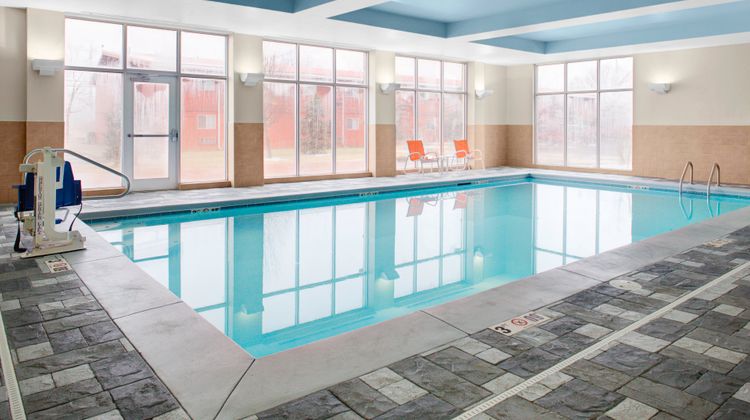 Holiday Inn Hotel & Suites Lima Pool