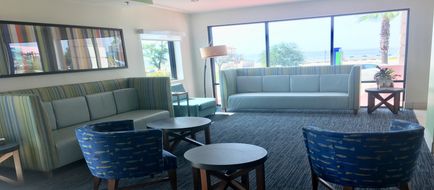 Holiday Inn Express Biloxi-Beach Blvd Lobby