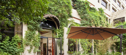 Holiday Inn Exterior
