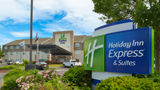 Holiday Inn Express & Stes 120th & Maple Exterior