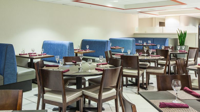 <b>Holiday Inn Oceanside Camp Pendleton Restaurant</b>. Images powered by <a href="https://www.leonardoworldwide.com/" title="Leonardo Worldwide" target="_blank">Leonardo</a>.