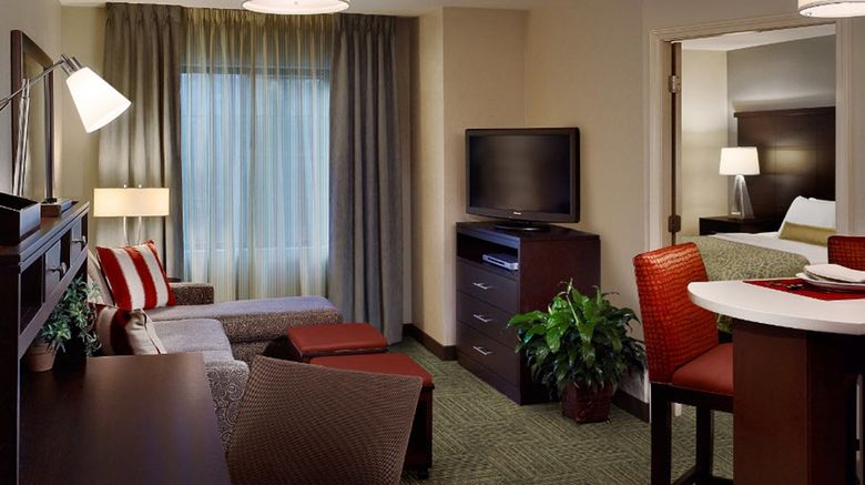 <b>Staybridge Suites Gilbert Suite</b>. Images powered by <a href="https://www.leonardoworldwide.com/" title="Leonardo Worldwide" target="_blank">Leonardo</a>.