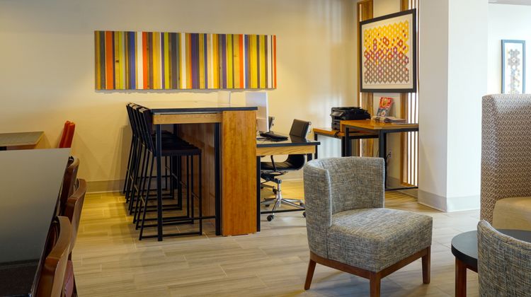 Holiday Inn Express & Stes Millard Area Other