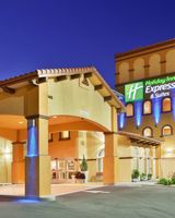 Holiday Inn Express Hotel & Stes Willows