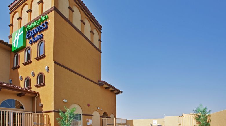 <b>Holiday Inn Express Hotel & Stes Willows Pool</b>. Images powered by <a href="https://www.leonardoworldwide.com/" title="Leonardo Worldwide" target="_blank">Leonardo</a>.