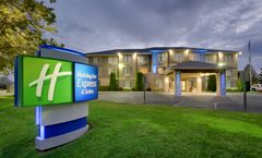Holiday Inn Express & Suites