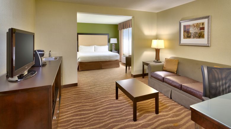 <b>Holiday Inn Express & Suites Suite</b>. Images powered by <a href="https://www.leonardoworldwide.com/" title="Leonardo Worldwide" target="_blank">Leonardo</a>.