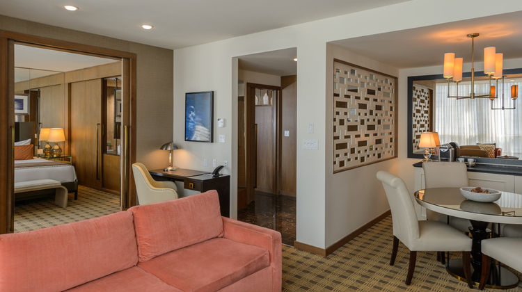 Loden Hotel Suite