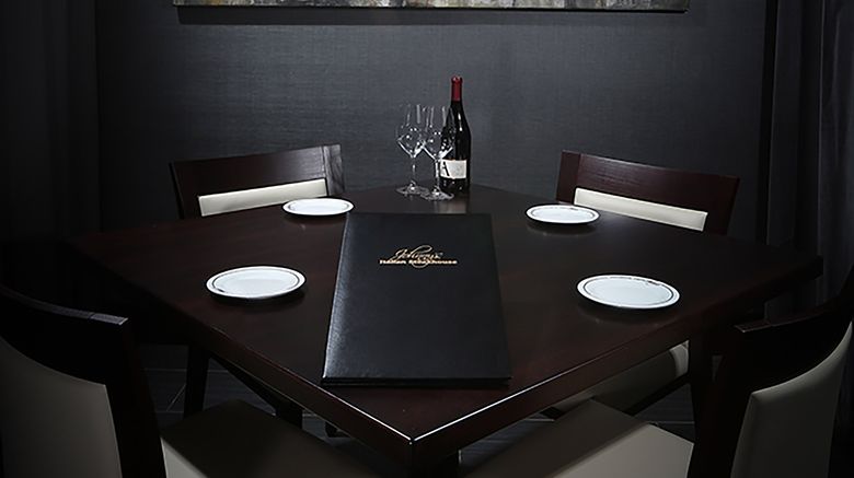 <b>Holiday Inn Hotel & Suites East Peoria Restaurant</b>. Images powered by <a href="https://www.leonardoworldwide.com/" title="Leonardo Worldwide" target="_blank">Leonardo</a>.