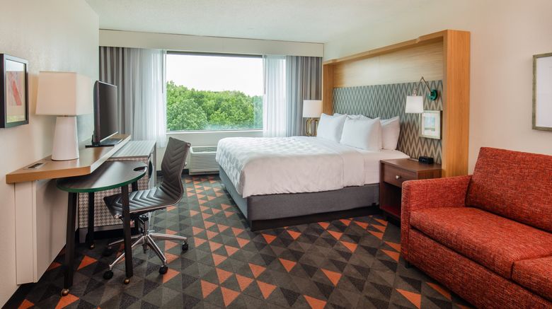 <b>Holiday Inn Newport News - Hampton Suite</b>. Images powered by <a href="https://www.leonardoworldwide.com/" title="Leonardo Worldwide" target="_blank">Leonardo</a>.