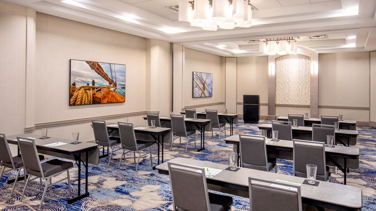 Holiday Inn Newport News - Hampton Meeting