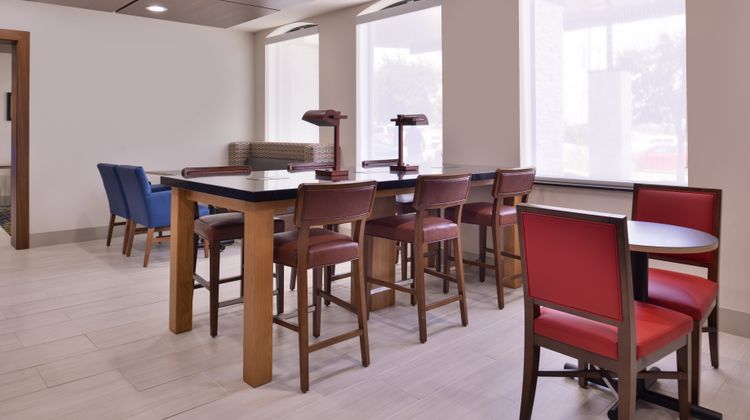 Holiday Inn Express Restaurant