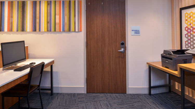 Holiday Inn Express Spring Hill Other