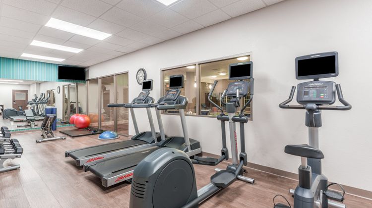 Holiday Inn Express Hotel & Suites Health Club
