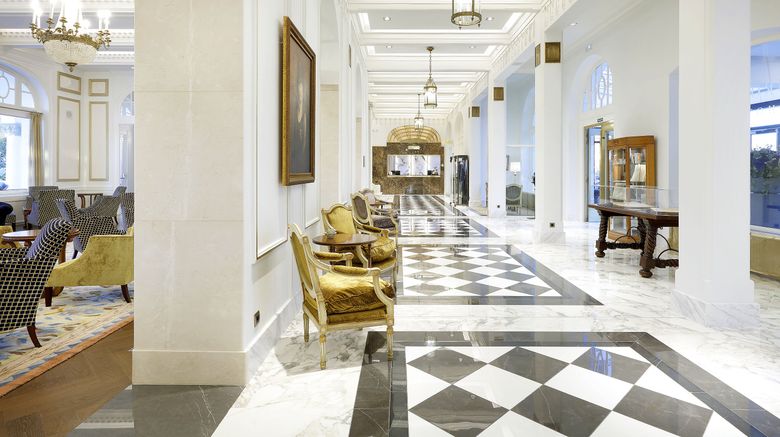 <b>Eurostars Hotel Real Lobby</b>. Images powered by <a href="https://www.leonardoworldwide.com/" title="Leonardo Worldwide" target="_blank">Leonardo</a>.