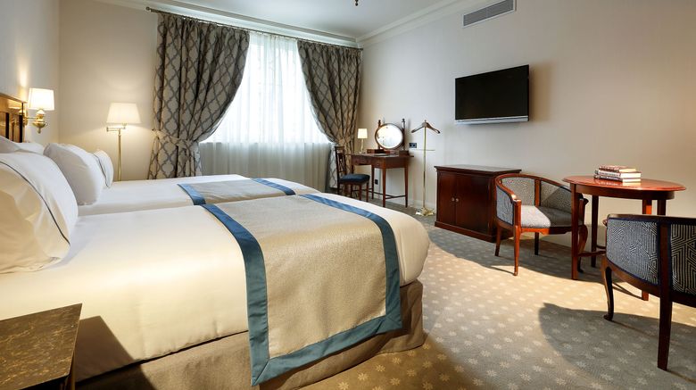 <b>Eurostars Hotel Real Room</b>. Images powered by <a href="https://www.leonardoworldwide.com/" title="Leonardo Worldwide" target="_blank">Leonardo</a>.