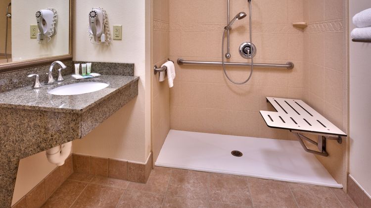 Staybridge Suites - Omaha Room