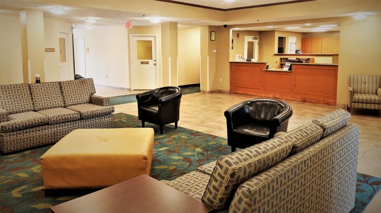 <b>Candlewood Suites Lobby</b>. Images powered by <a href="https://www.leonardoworldwide.com/" title="Leonardo Worldwide" target="_blank">Leonardo</a>.